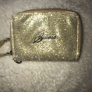 Guess wallet, very cute